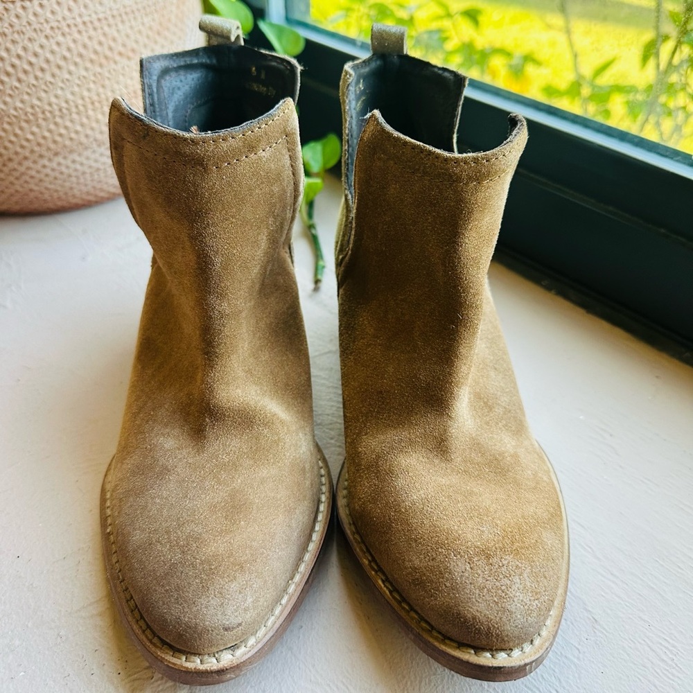 Diba True Stop By Bootie Camel Beige Gold Leather Suede Size 6M - Picture 3 of 9